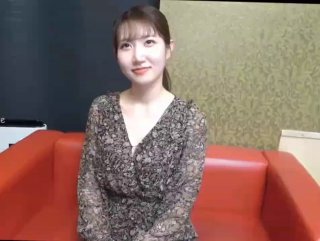 韩国激情高潮无遮挡HD大一妹妹暑假工兼职